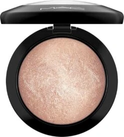 MAC Cosmetics Mineralize Skinfinish Highlighter Poeder - Soft & Gentle -Cosmetica Promotiewinkel 1084x1200 6