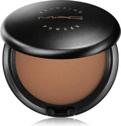 Nieuwe Producten 17 MAC Cosmetics Bronzing Powder - Matte Bronze - Bronzer
