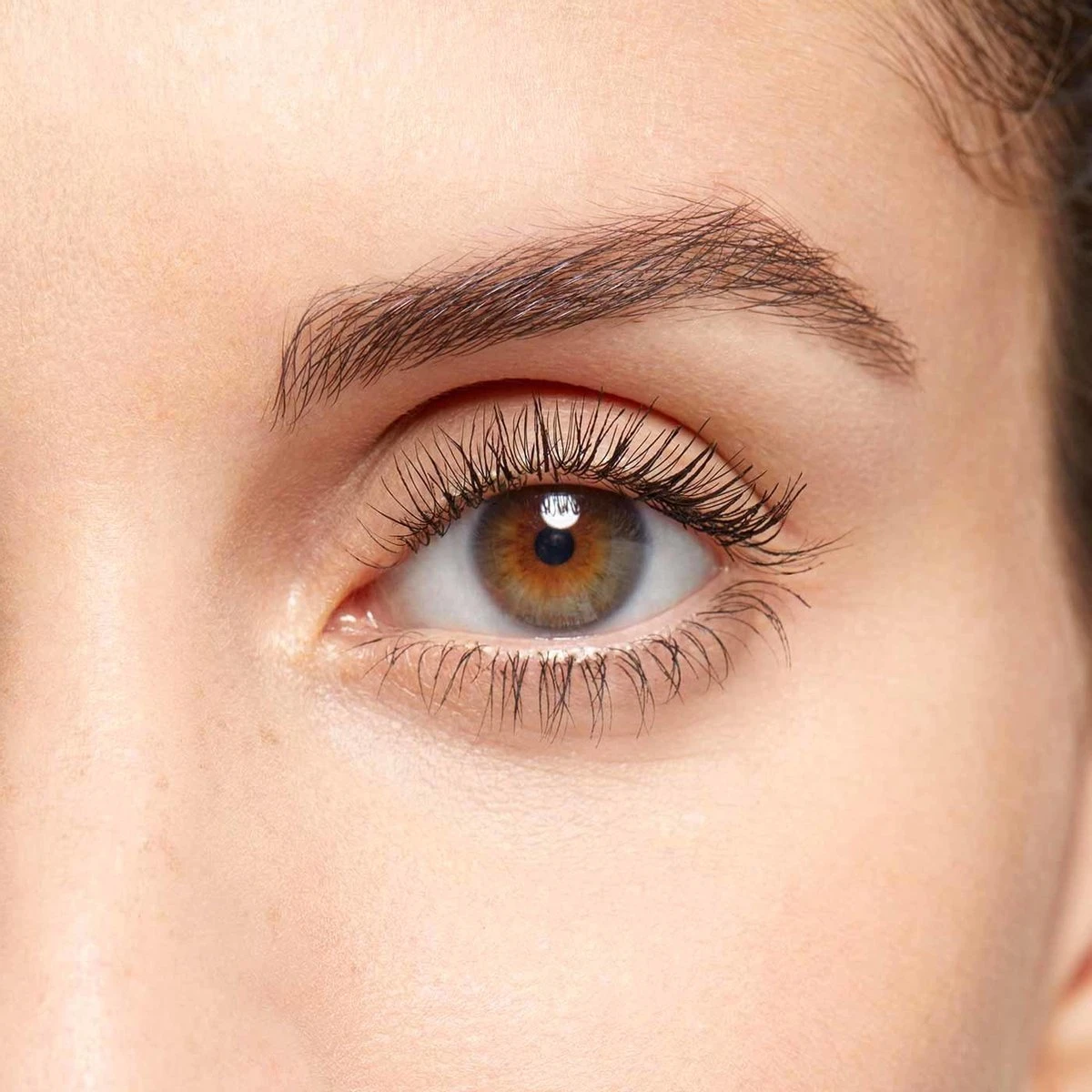 Clarins Wonder Perfect Mascara 4D Mascara - 01 Perfect Black - Zwart 4 Clarins Wonder Perfect Mascara 4D Mascara - 01 Perfect Black - Zwart - Afbeelding 4