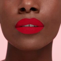 L’Oréal Paris Les Macarons Langhoudende Matte Lipstick - 832 Strawberry Sauvage - Roze - 6,7 Ml -Cosmetica Promotiewinkel 1200x1200 169