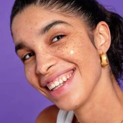 NYX Professional Makeup - Honey Dew Me Up Primer -Cosmetica Promotiewinkel 1200x1200 3144