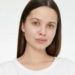 Rimmel London Lasting Finish Foundation - 200 Soft Beige -Cosmetica Promotiewinkel 1200x1200 3227