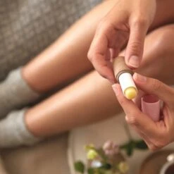 Kneipp Lippenbalsem - Sensitive Care 14 Kneipp Lippenbalsem - Sensitive Care -Cosmetica Promotiewinkel 1200x1200 523