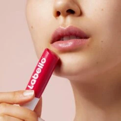 Labello Cherry Shine - Lippenbalsem -Cosmetica Promotiewinkel 1200x1200 527