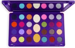Makeup Revolution X Bratz Limitless Eyeshadow Palette - Oogschaduw Palette -Cosmetica Promotiewinkel 1200x772 2