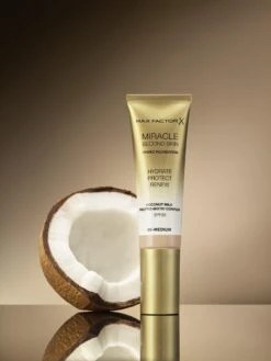 Max Factor Miracle Second Skin Foundation - 02 Fair Light -Cosmetica Promotiewinkel 900x1200 89