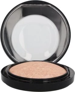 MAC Cosmetics Mineralize Skinfinish Highlighter Poeder - Soft & Gentle -Cosmetica Promotiewinkel 968x1200 5